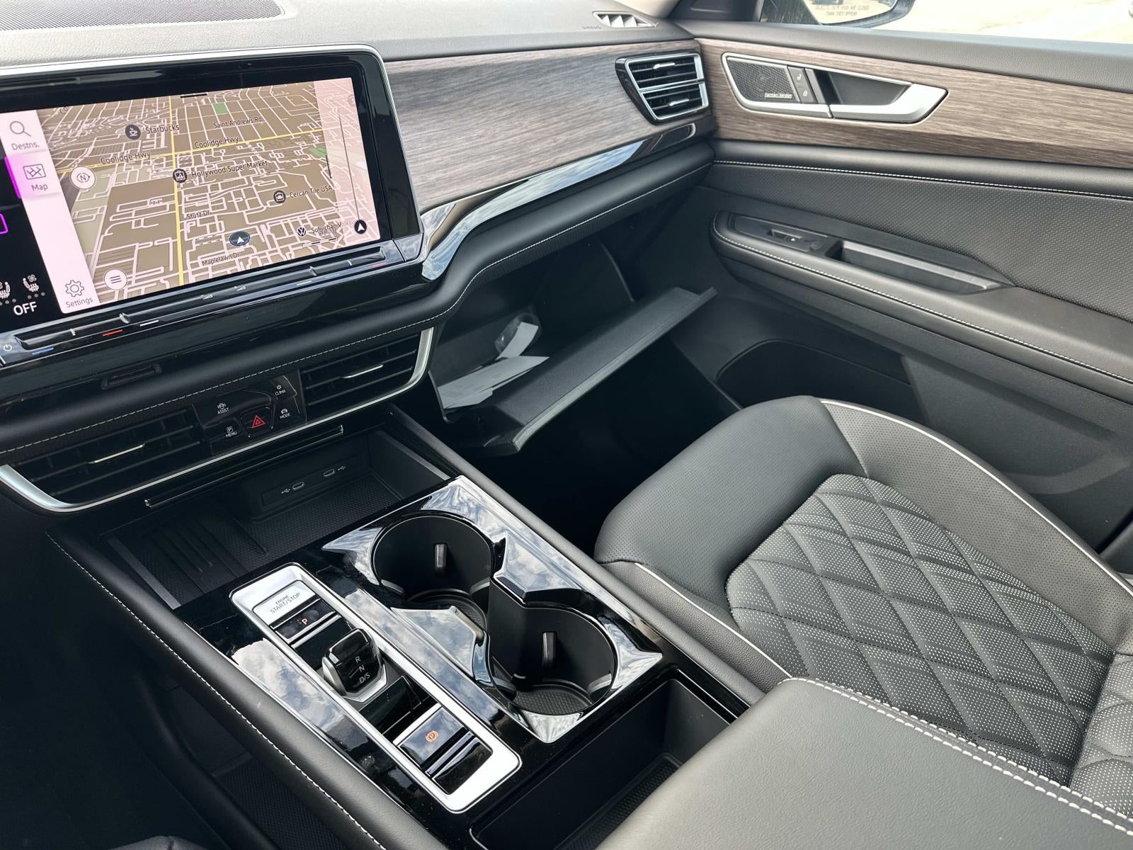 2026 Volkswagen Atlas 2.0T SEL Premium R-Line 4MOTION