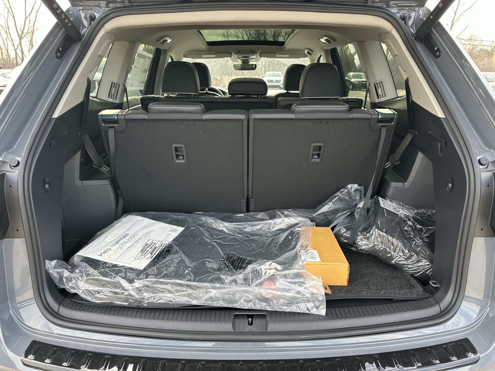 2026 Volkswagen Atlas 2.0T SEL Premium R-Line 4MOTION