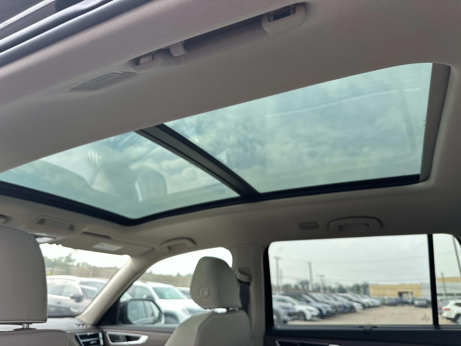 2026 Volkswagen Atlas 2.0T SEL Premium R-Line 4MOTION