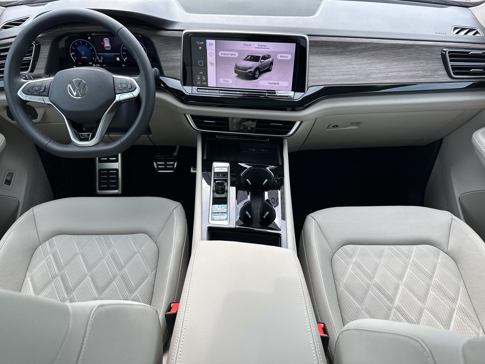 2026 Volkswagen Atlas 2.0T SEL Premium R-Line 4MOTION
