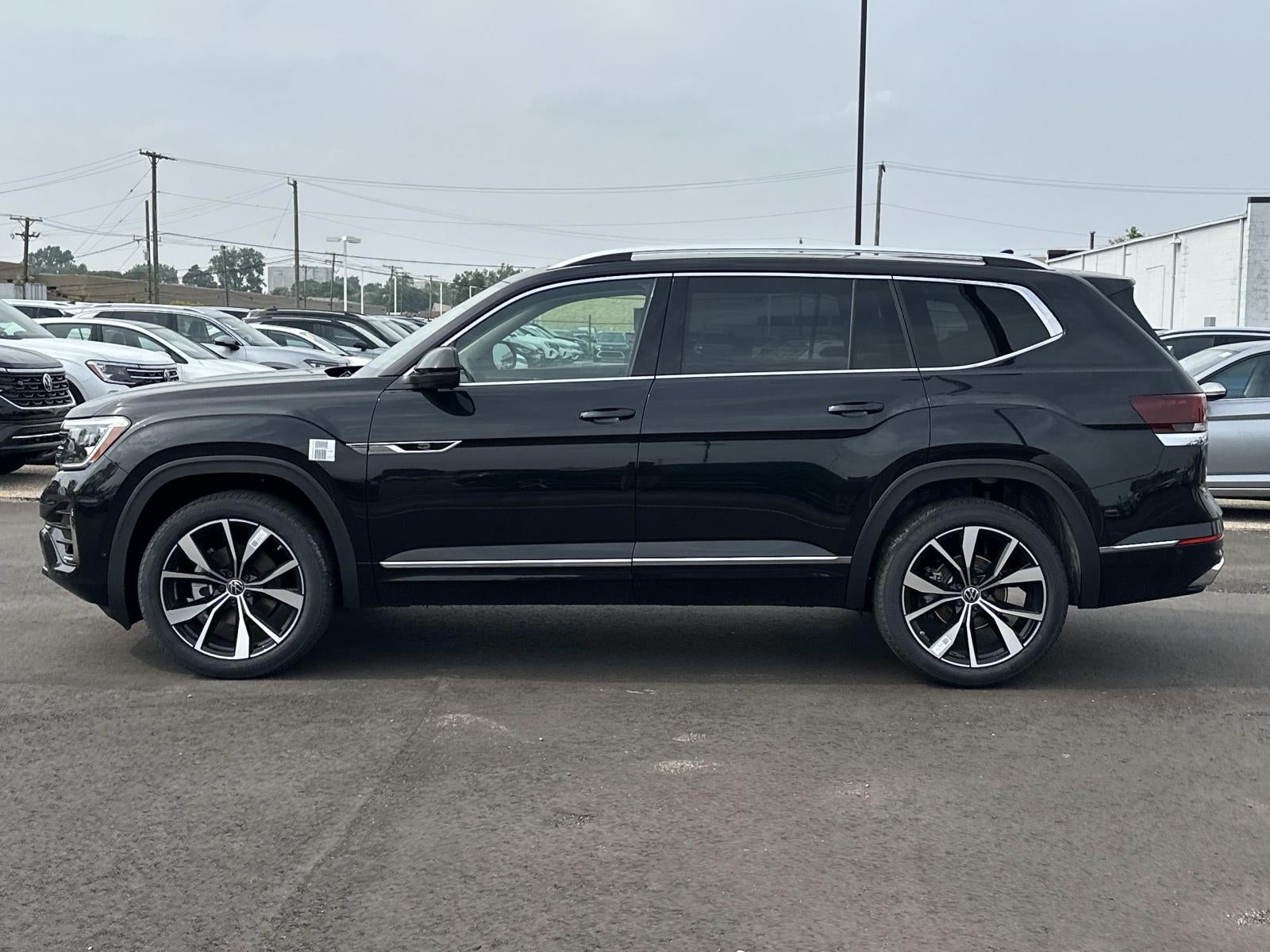 2026 Volkswagen Atlas 2.0T SEL Premium R-Line 4MOTION