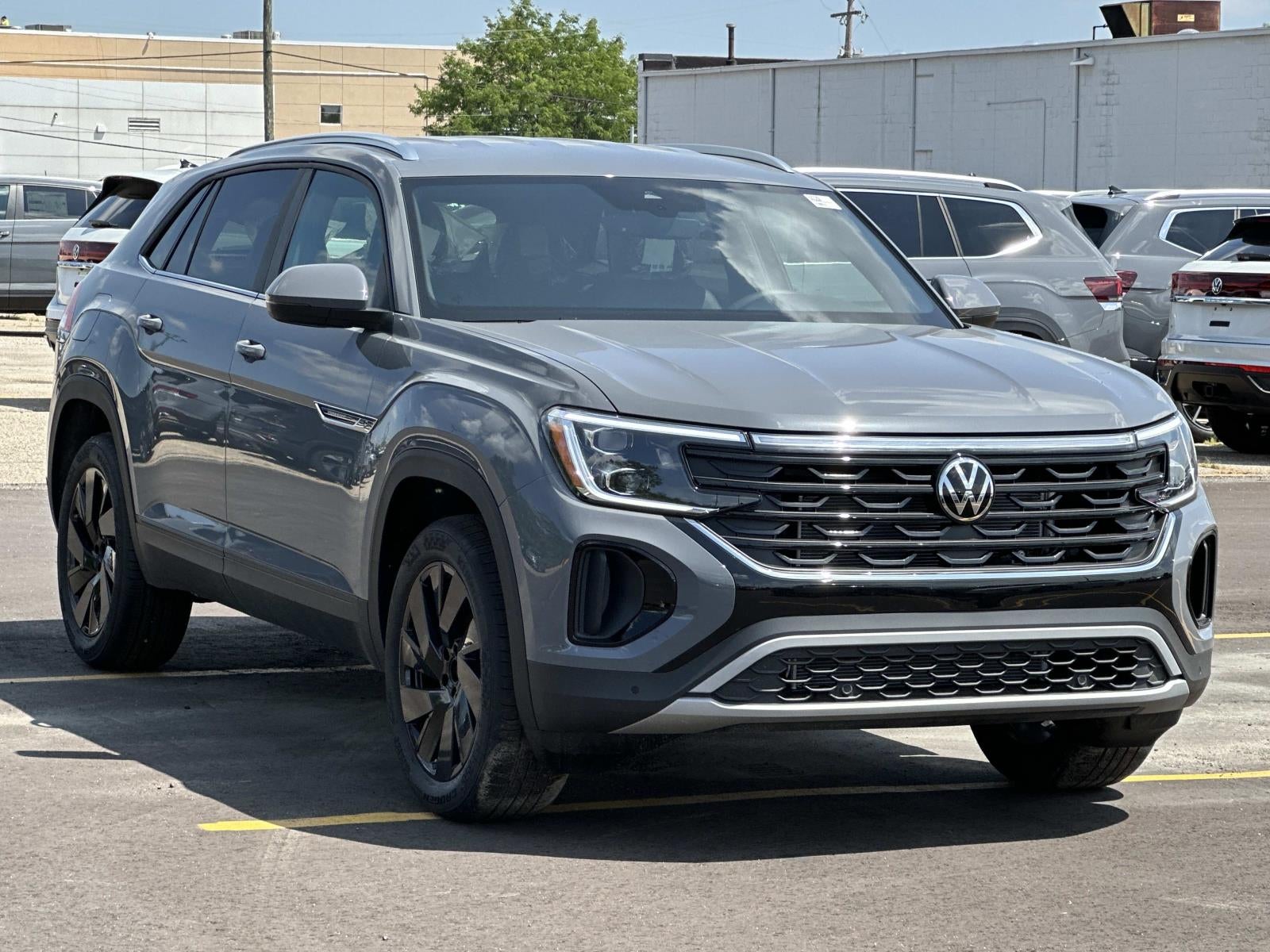 2026 Volkswagen Atlas Cross Sport 2.0T SE w/Technology 4MOTION