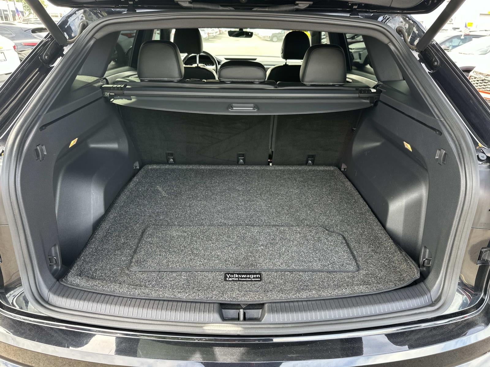 2022 Volkswagen Atlas Cross Sport 3.6L V6 SE w/Technology 4MOTION