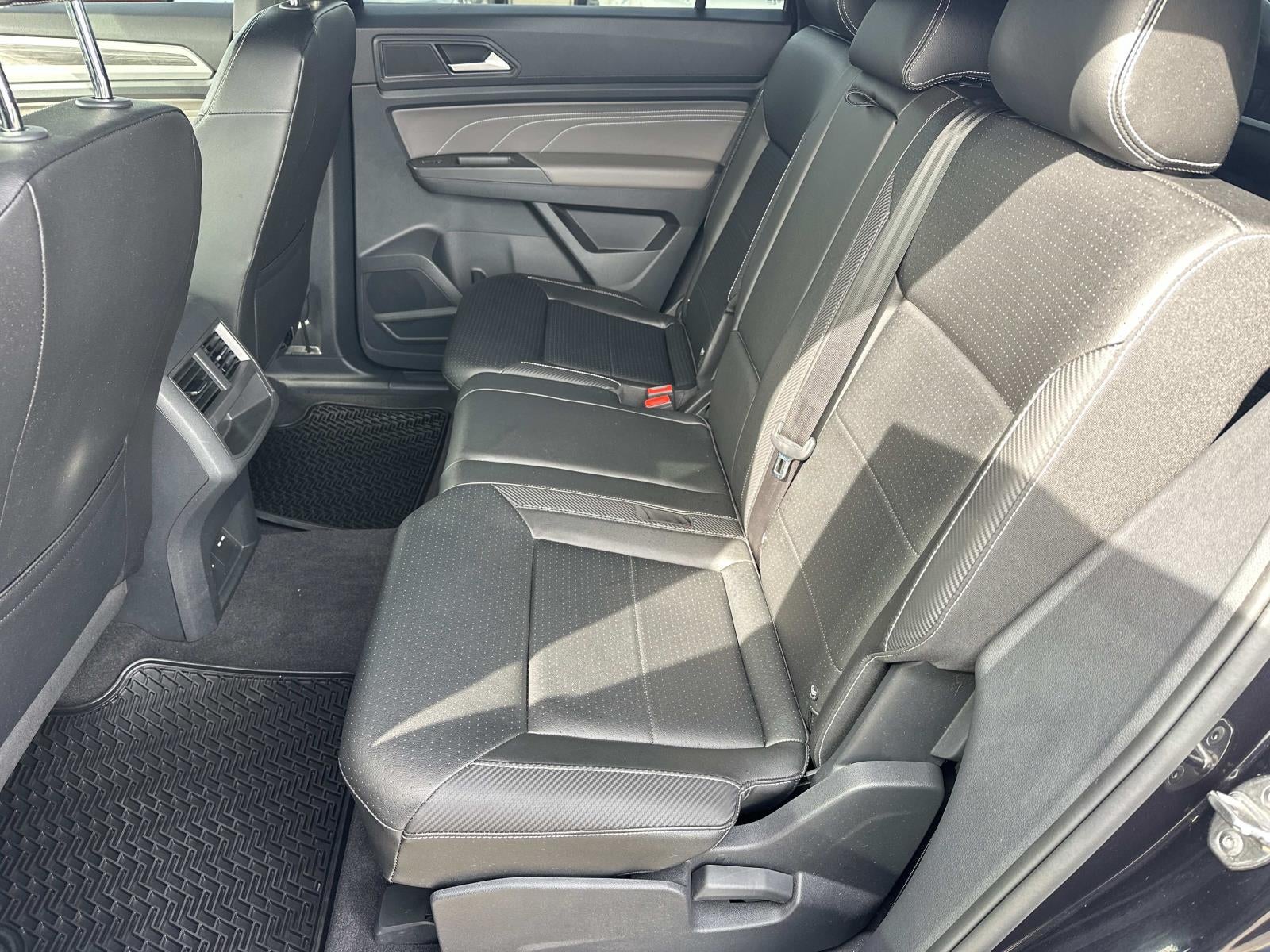 2022 Volkswagen Atlas Cross Sport 3.6L V6 SE w/Technology 4MOTION
