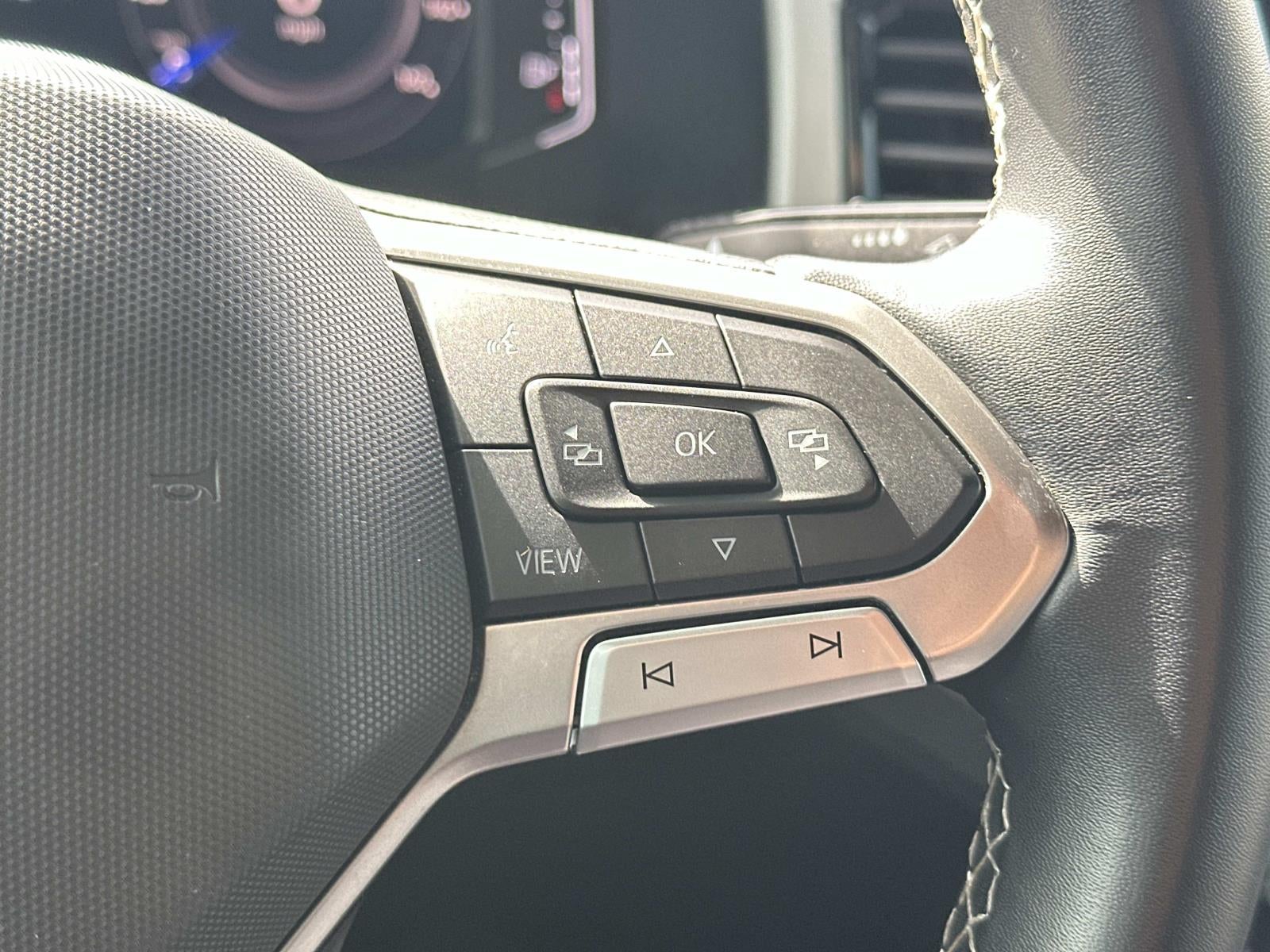 2022 Volkswagen Atlas Cross Sport 3.6L V6 SE w/Technology 4MOTION