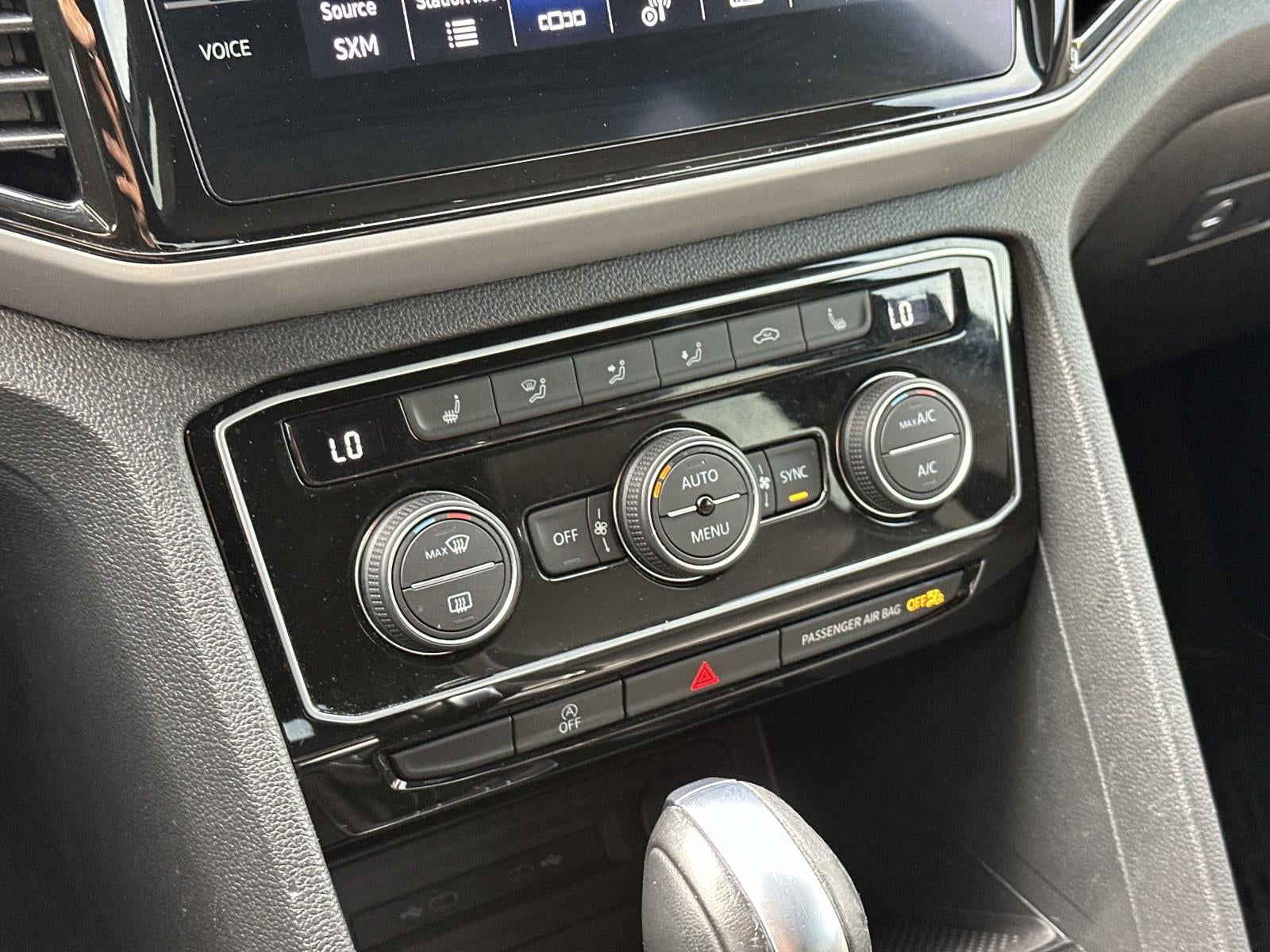 2022 Volkswagen Atlas Cross Sport 3.6L V6 SE w/Technology 4MOTION