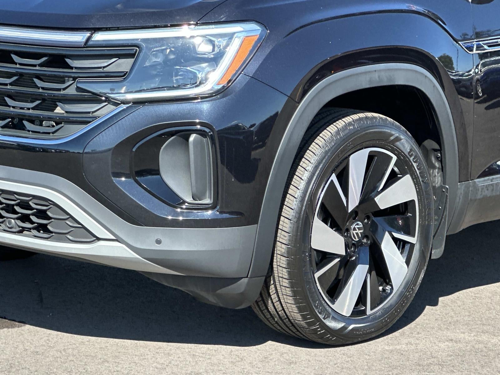 2024 Volkswagen Atlas Cross Sport 2.0T SE w/Technology 4MOTION