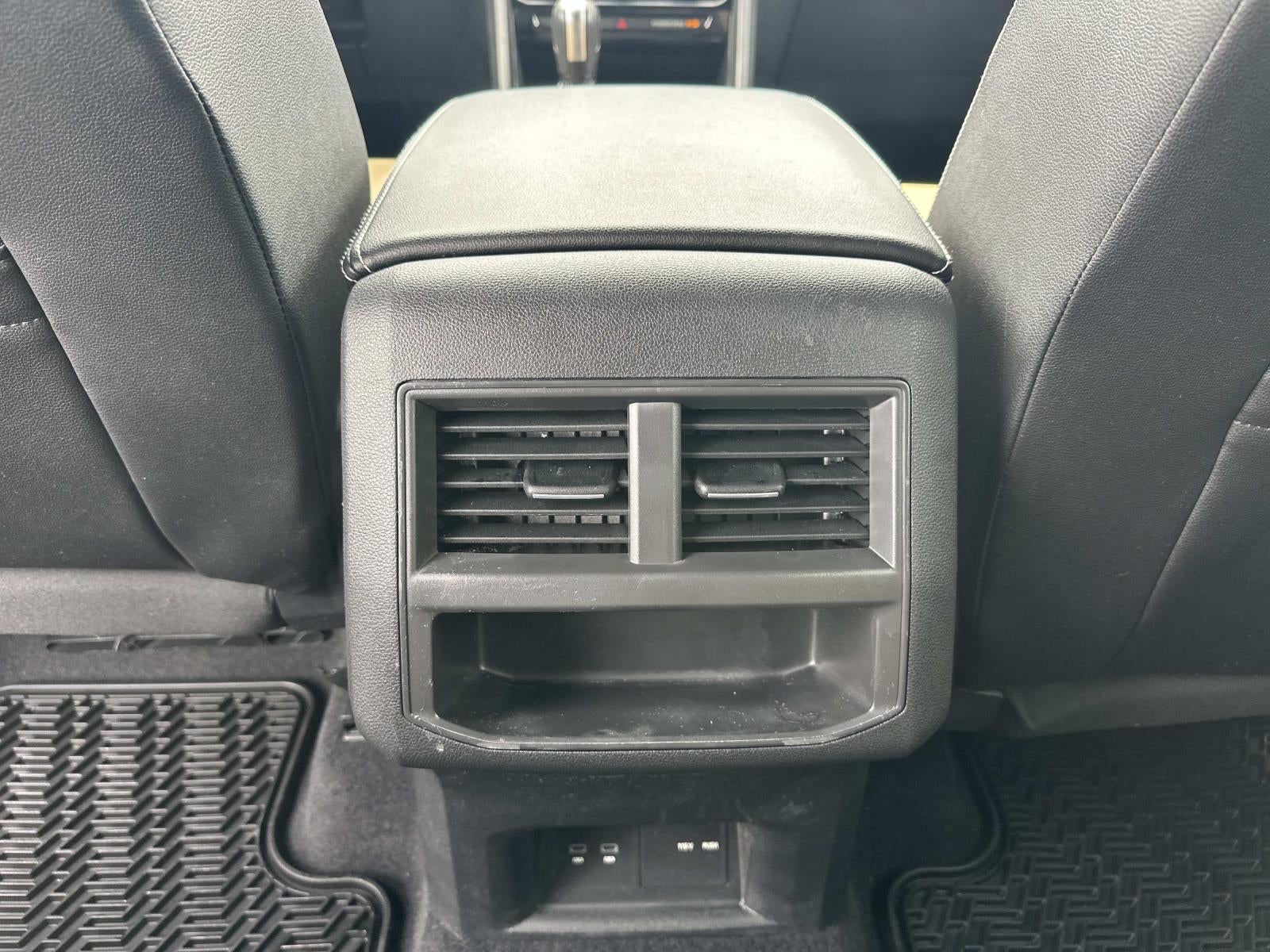 2023 Volkswagen Atlas Cross Sport 3.6L V6 SE w/Technology 4MOTION