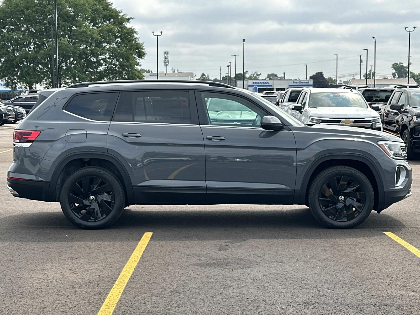 2026 Volkswagen Atlas 2.0T SE W/TECHNOLOGY