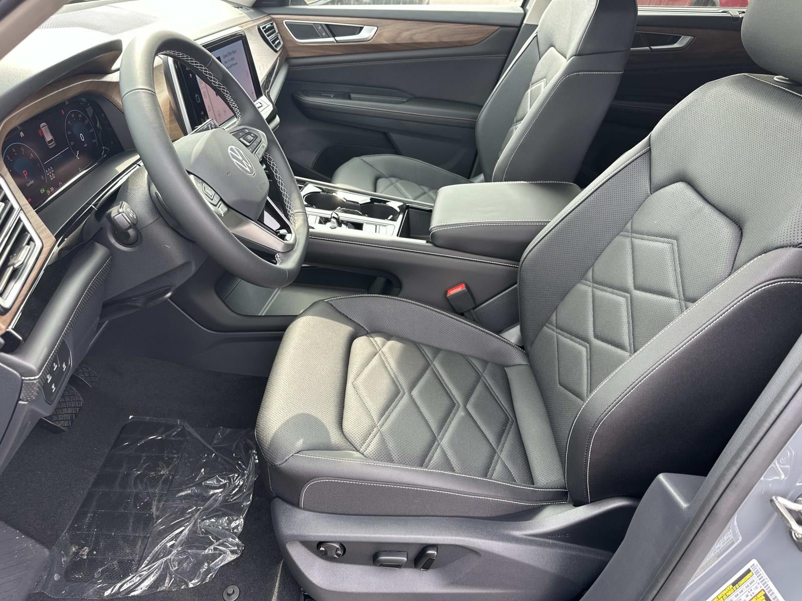 2026 Volkswagen Atlas 2.0T SE w/Technology 4MOTION