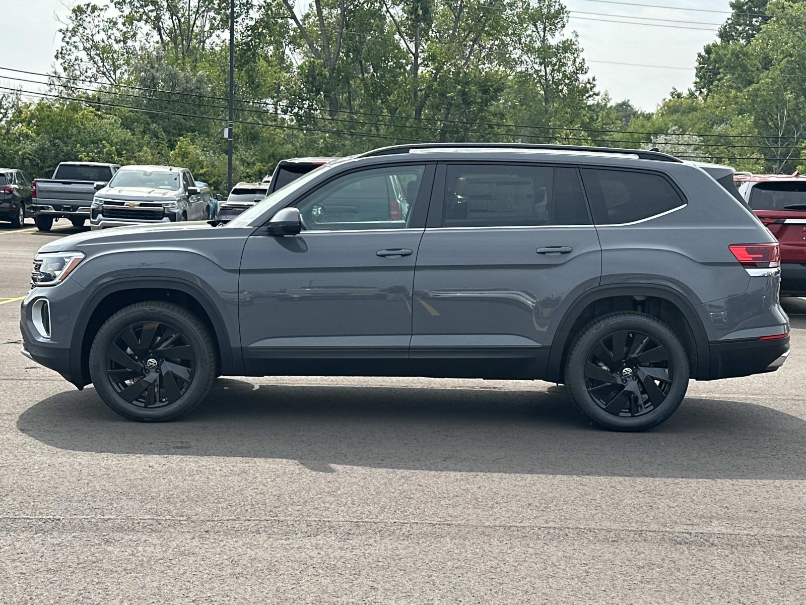 2026 Volkswagen Atlas 2.0T SE w/Technology 4MOTION