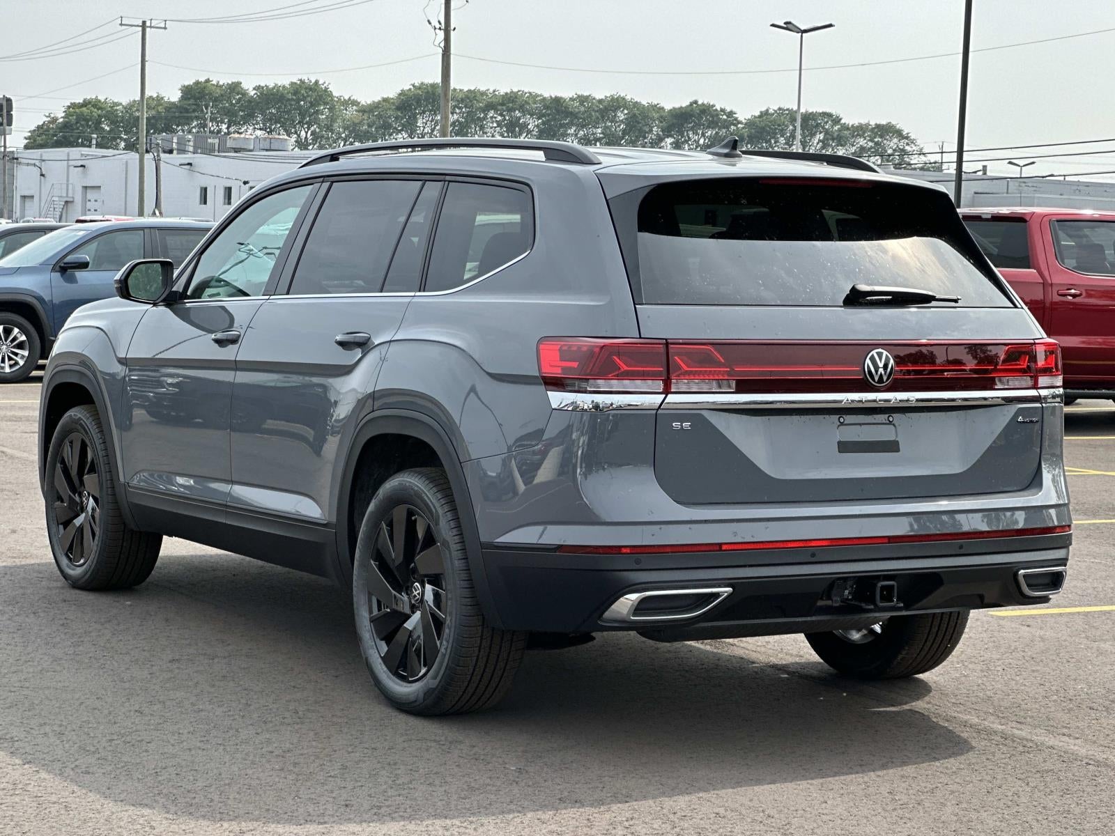 2026 Volkswagen Atlas 2.0T SE w/Technology 4MOTION