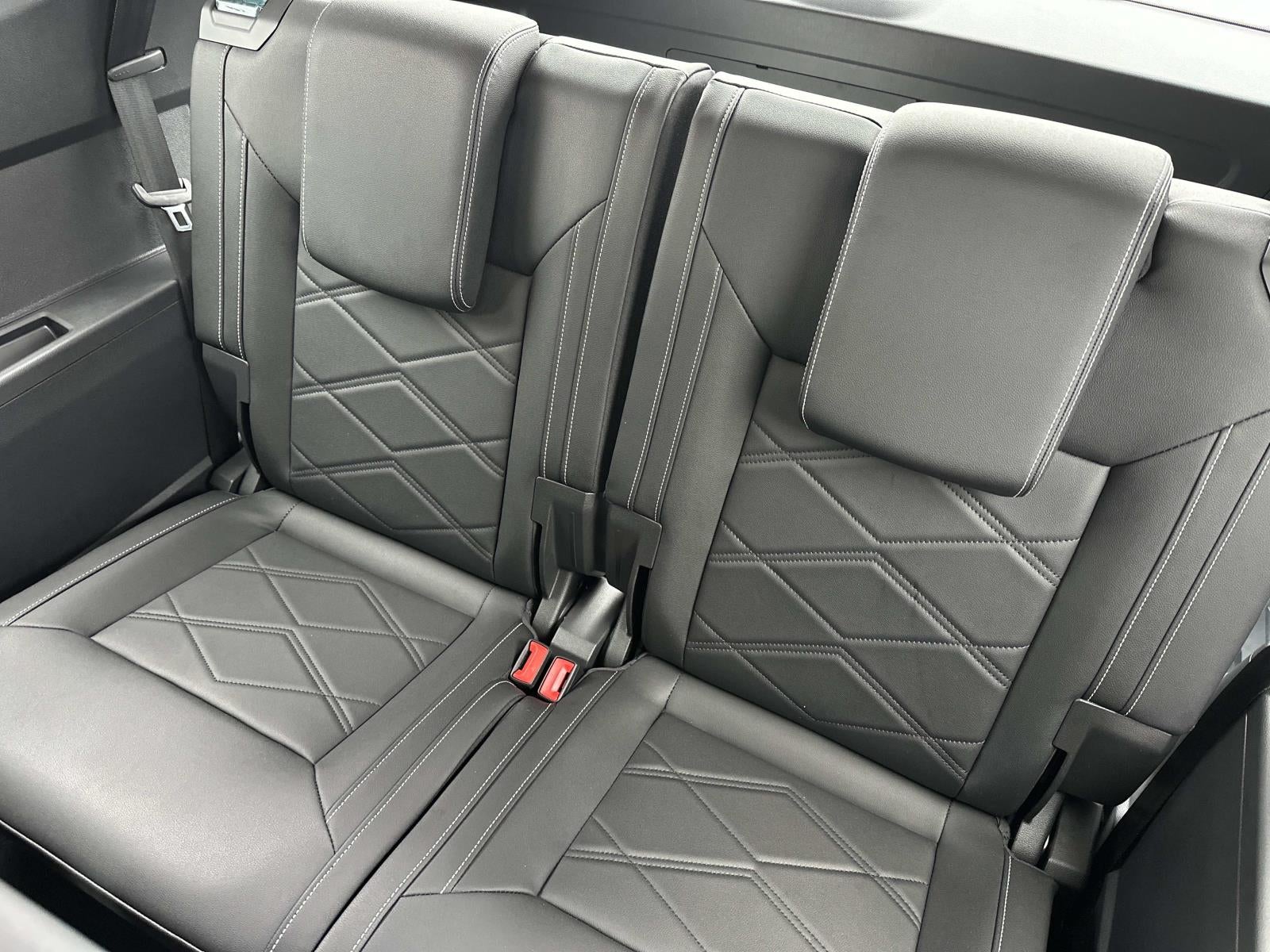 2026 Volkswagen Atlas 2.0T SE w/Technology 4MOTION