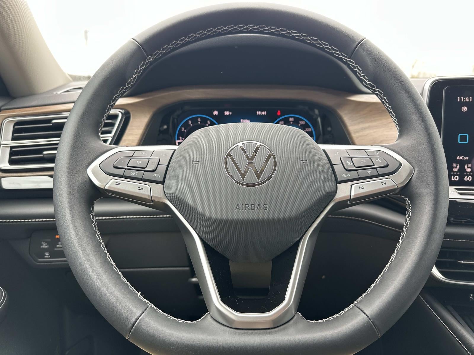 2026 Volkswagen Atlas 2.0T SE w/Technology 4MOTION
