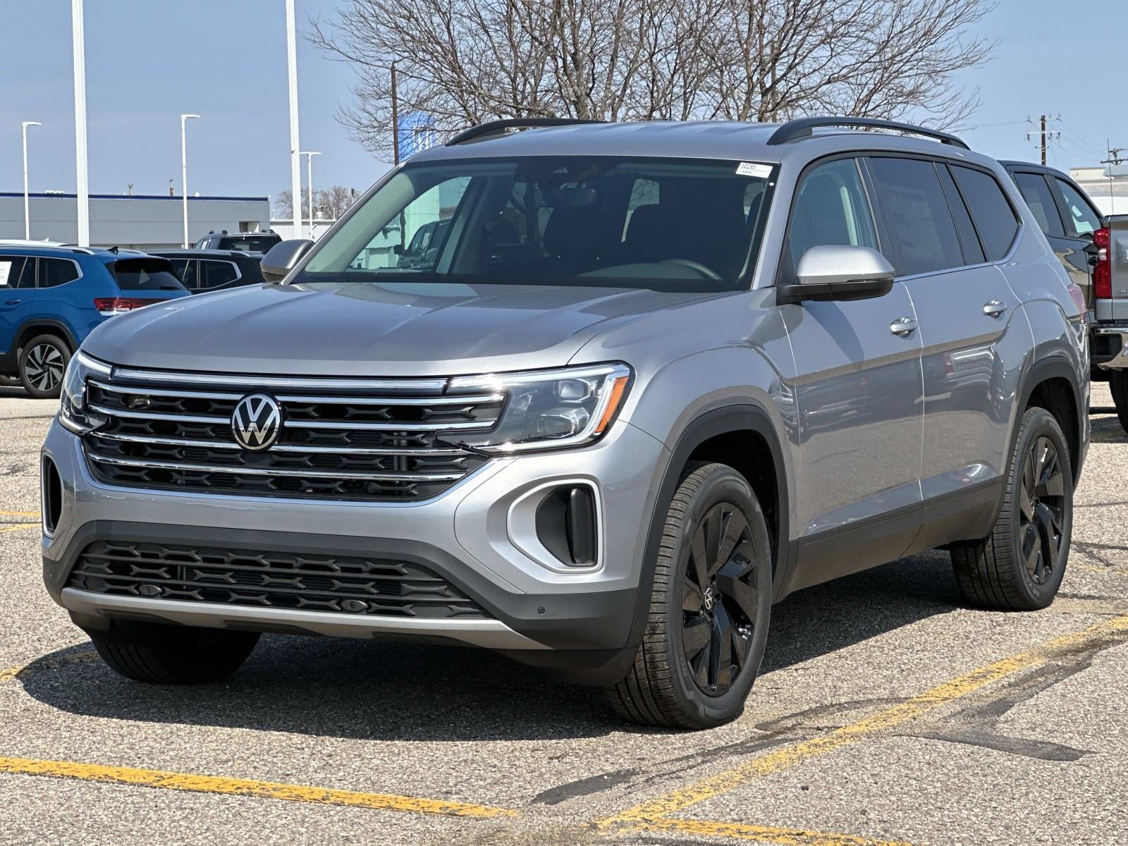 2026 Volkswagen Atlas 2.0T SE w/Technology 4MOTION