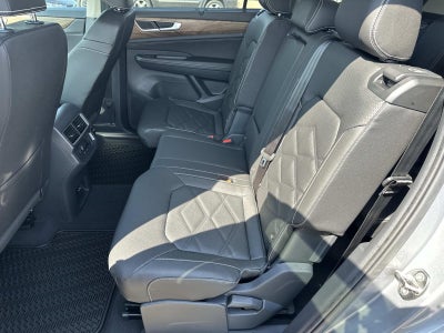 2026 Volkswagen Atlas 2.0T SE w/Technology 4MOTION