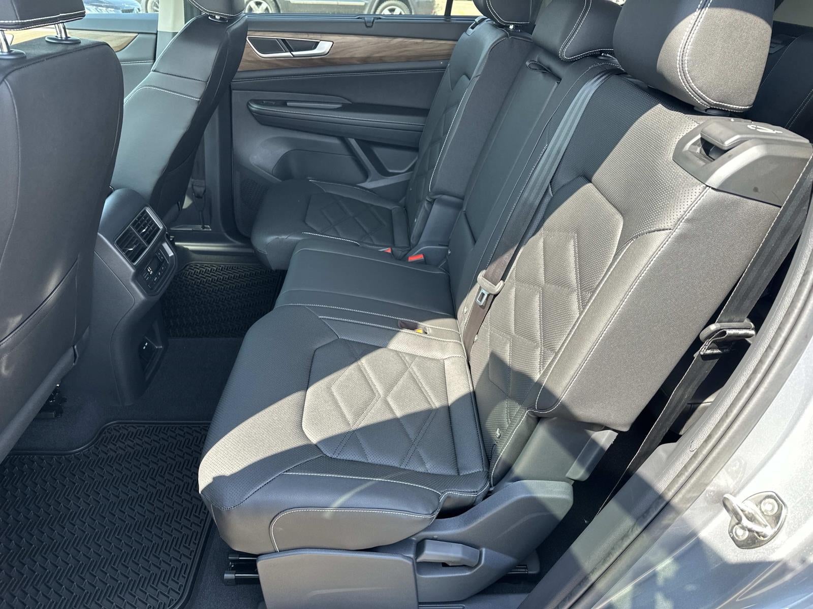 2026 Volkswagen Atlas 2.0T SE w/Technology 4MOTION
