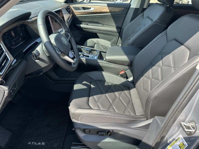 2026 Volkswagen Atlas 2.0T SE w/Technology 4MOTION