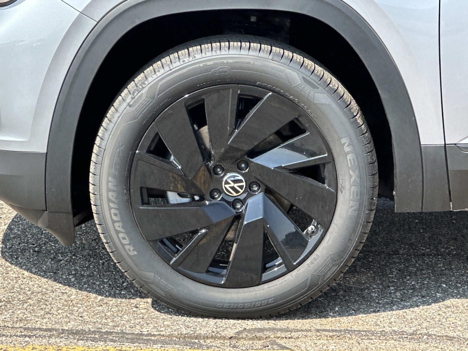 2026 Volkswagen Atlas 2.0T SE w/Technology 4MOTION