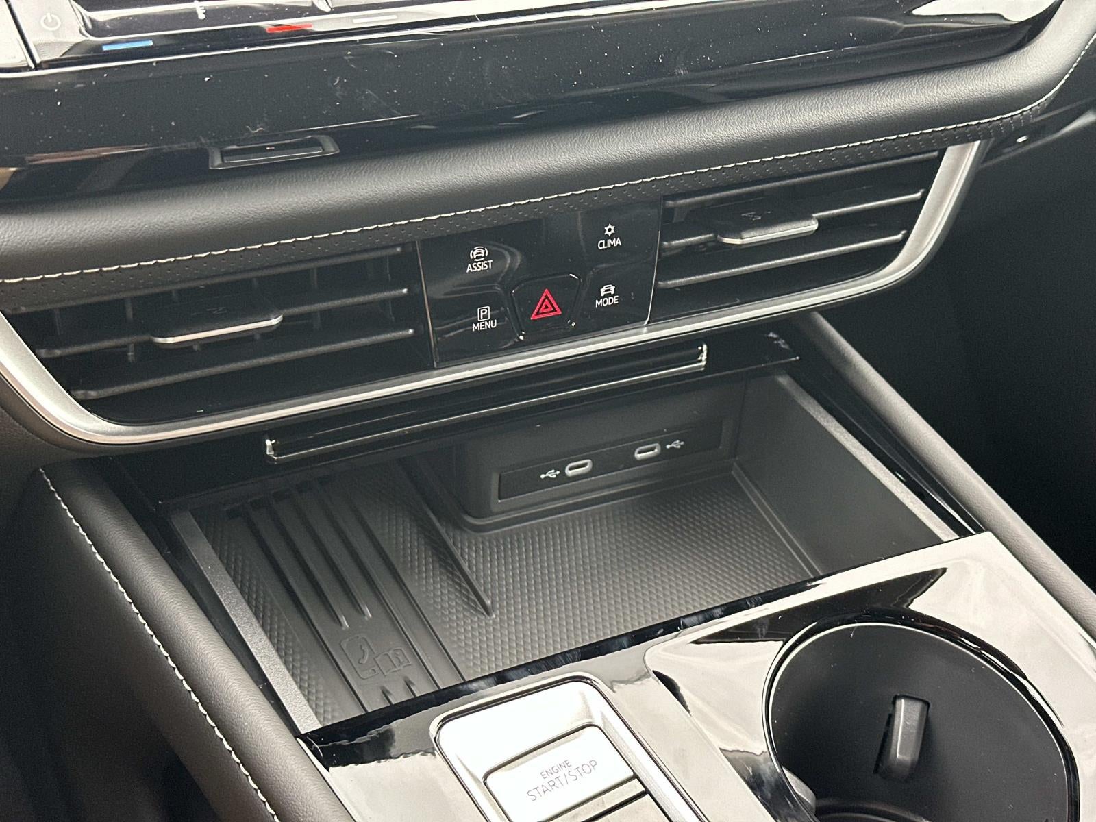 2026 Volkswagen Atlas 2.0T SE w/Technology 4MOTION