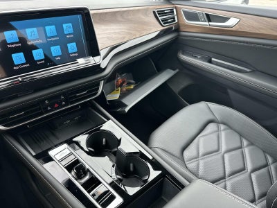 2026 Volkswagen Atlas 2.0T SE w/Technology 4MOTION