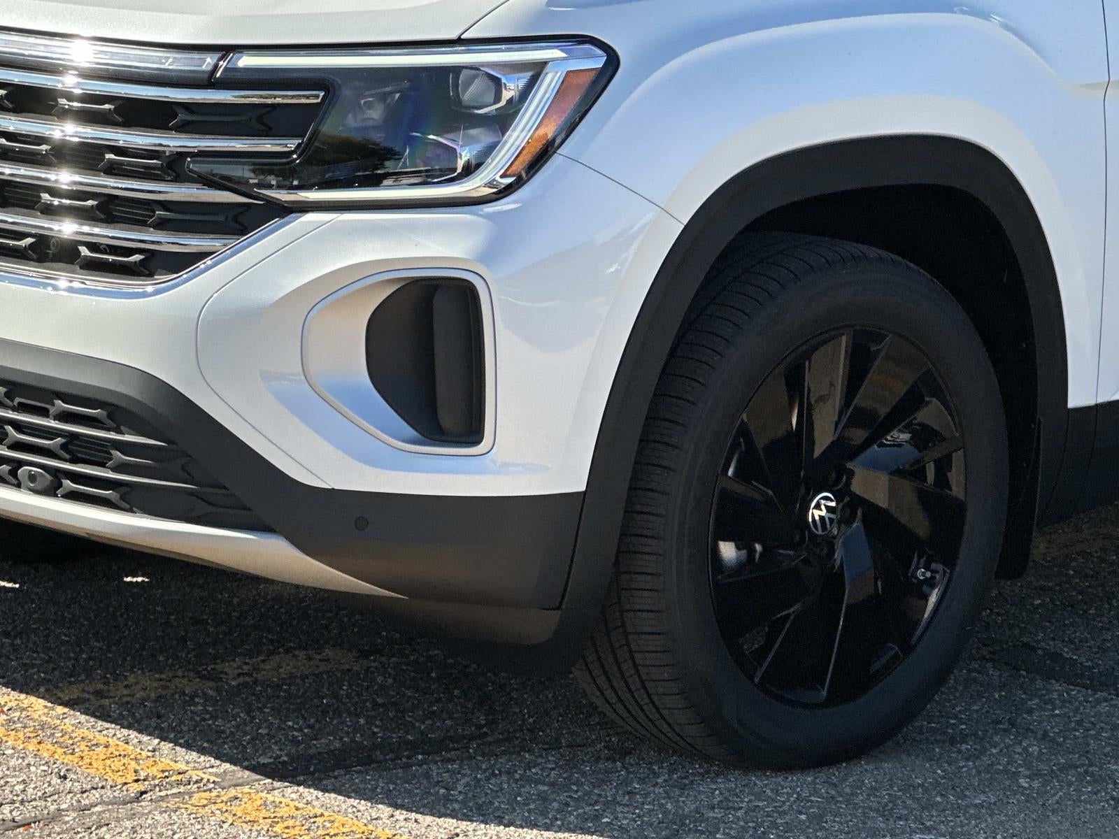 2026 Volkswagen Atlas 2.0T SE w/Technology 4MOTION