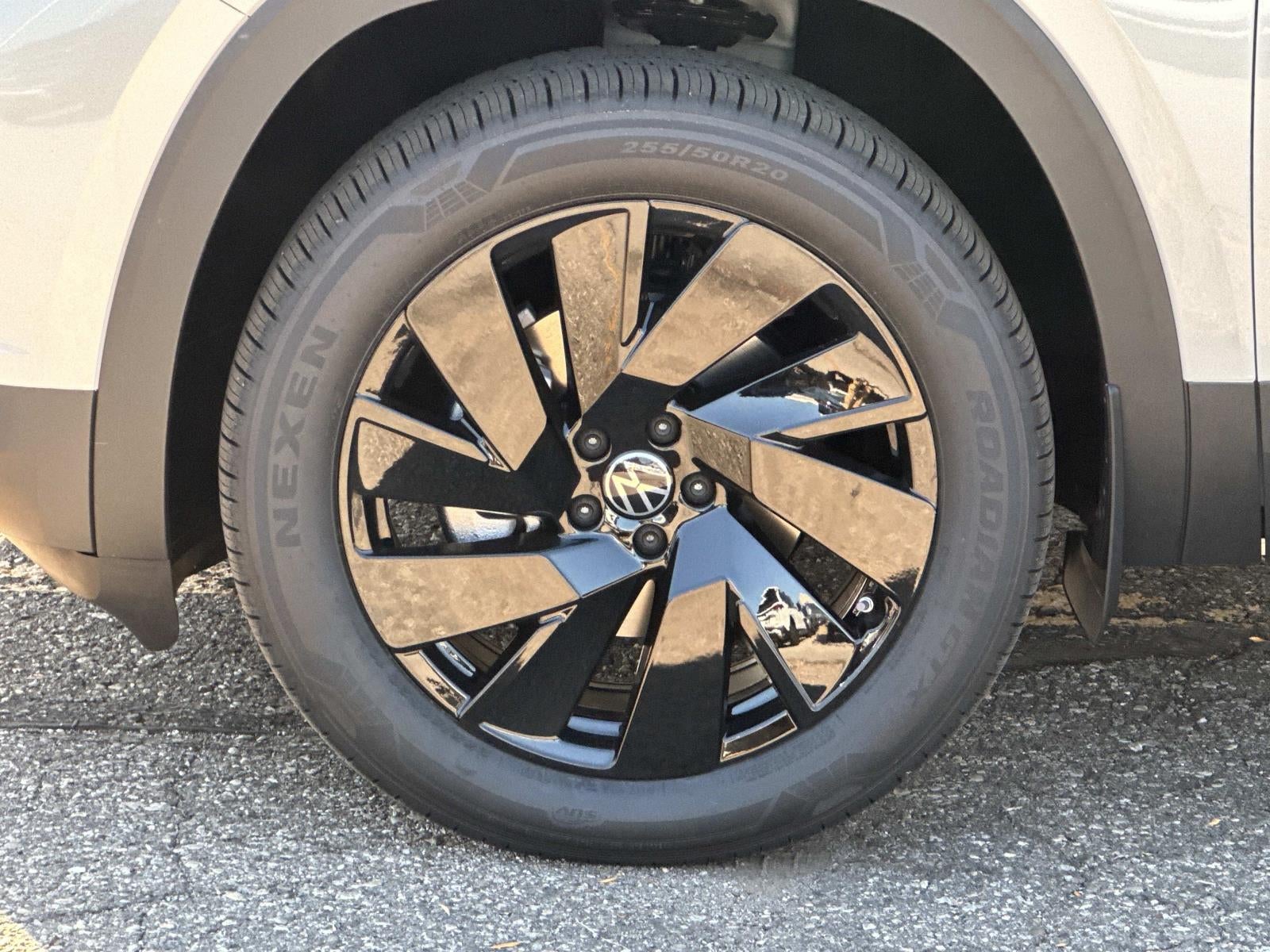 2026 Volkswagen Atlas 2.0T SE w/Technology 4MOTION