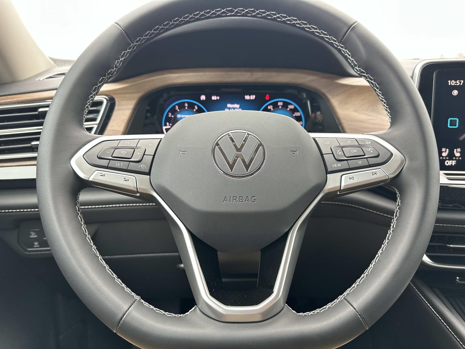 2026 Volkswagen Atlas 2.0T SE w/Technology 4MOTION