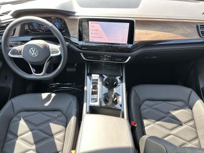 2026 Volkswagen Atlas 2.0T SE w/Technology 4MOTION