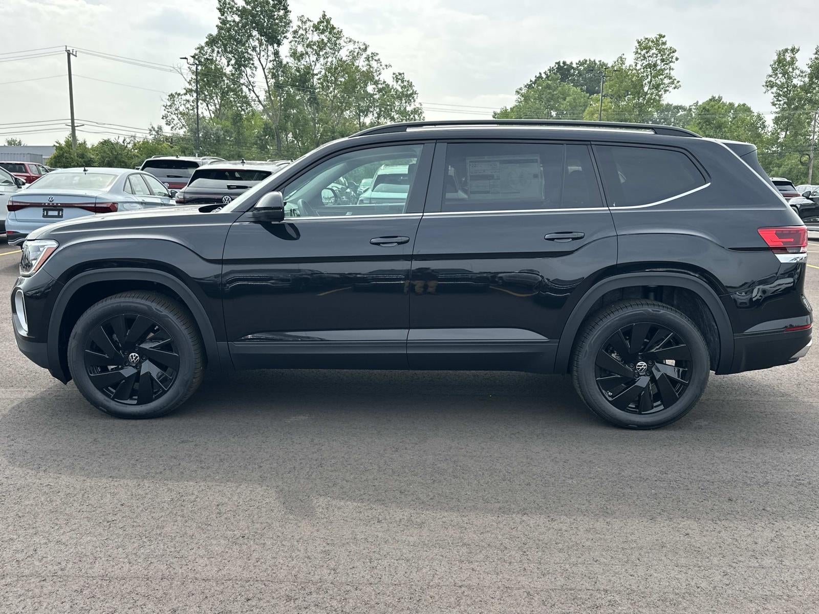 2026 Volkswagen Atlas 2.0T SE w/Technology 4MOTION