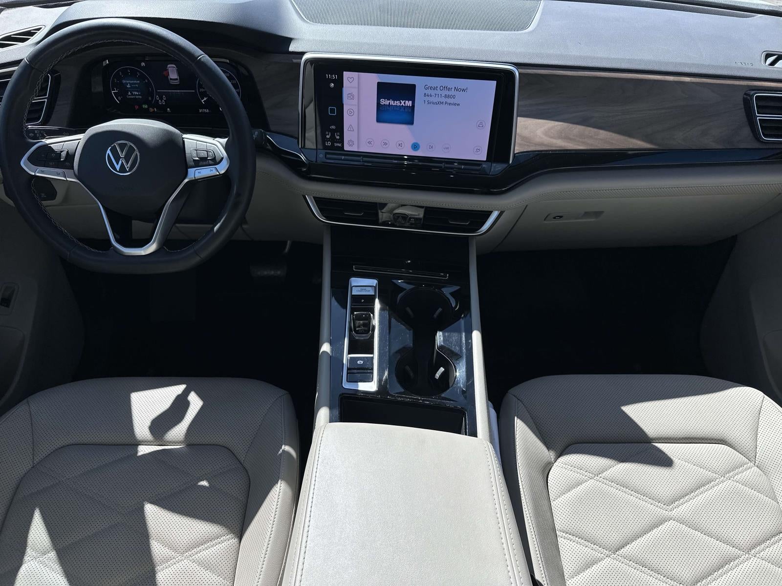 2024 Volkswagen Atlas 2.0T SE w/Technology 4MOTION