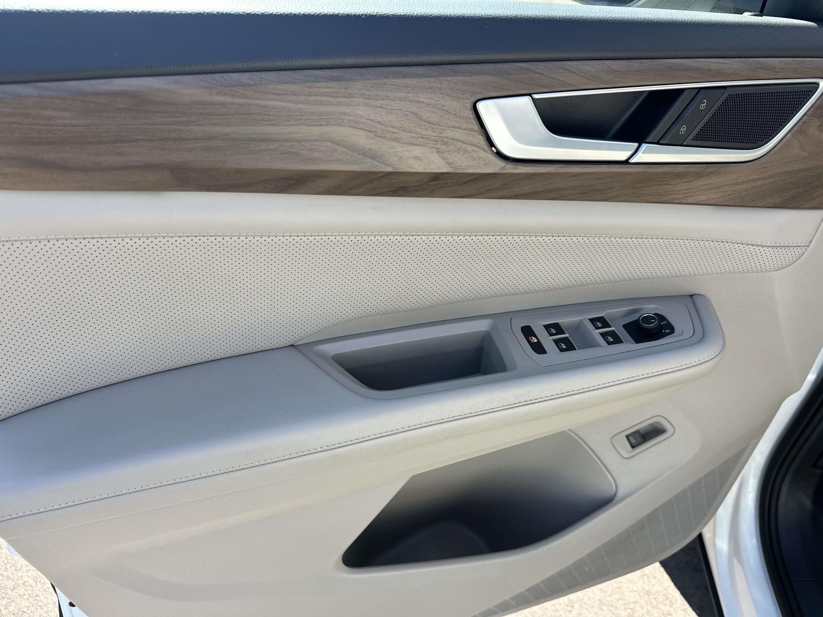 2024 Volkswagen Atlas 2.0T SE w/Technology 4MOTION