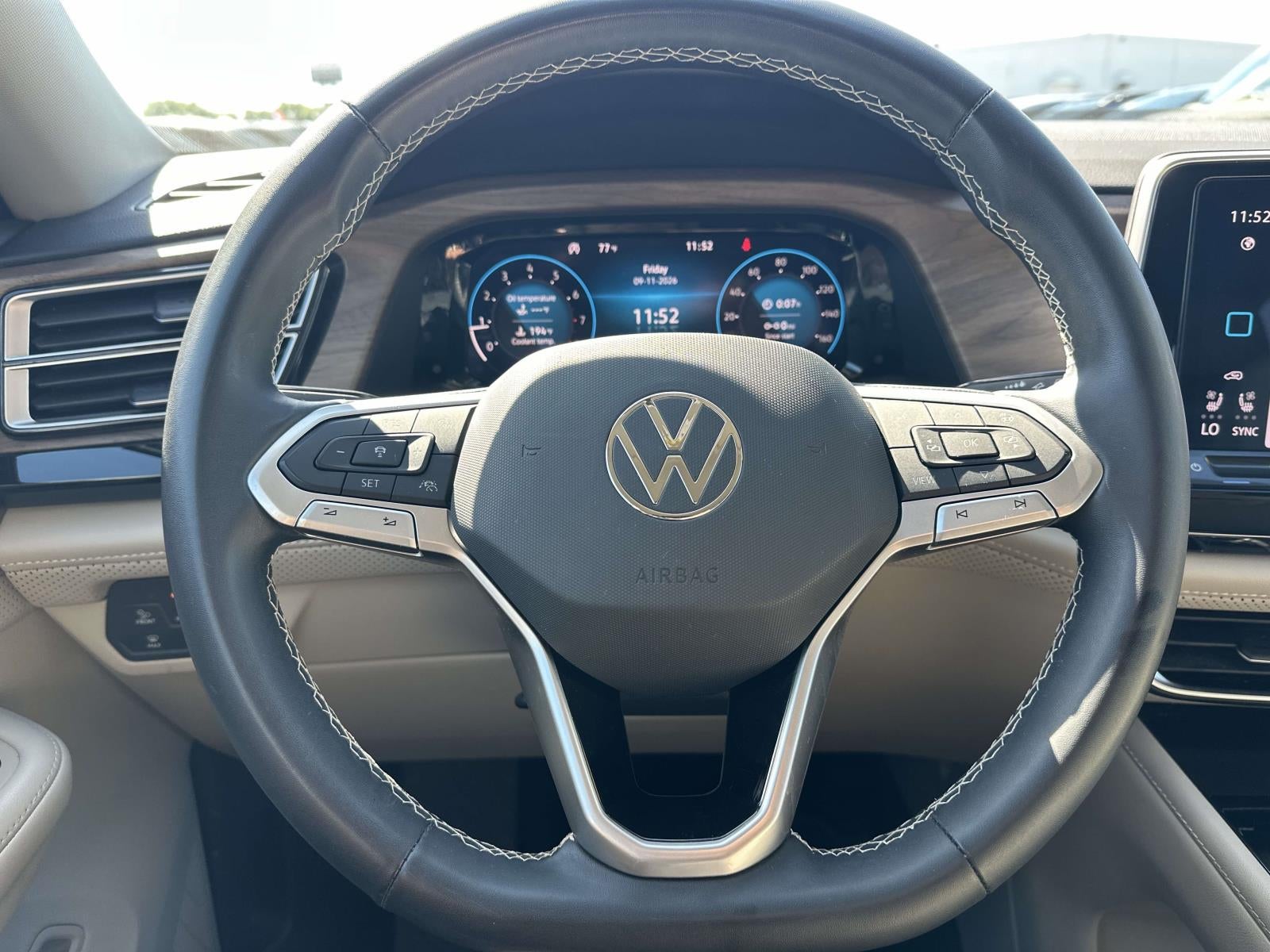 2024 Volkswagen Atlas 2.0T SE w/Technology 4MOTION