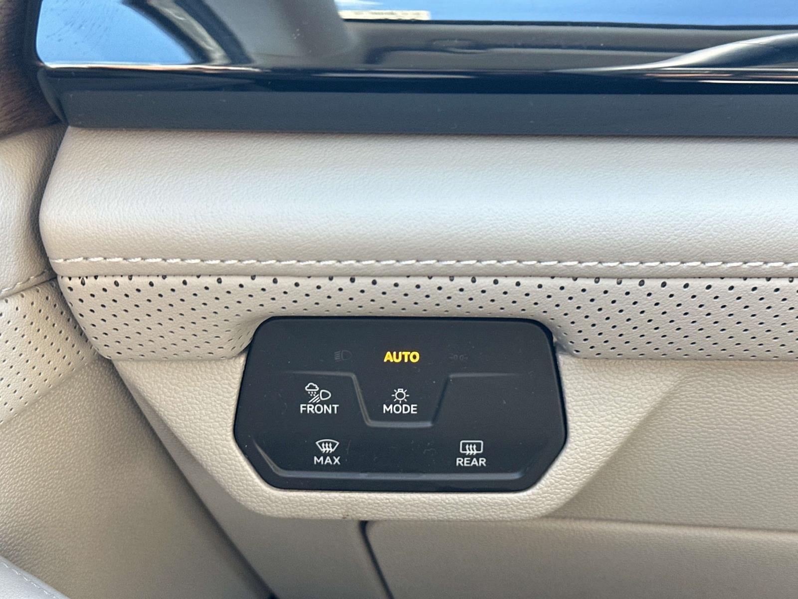 2024 Volkswagen Atlas 2.0T SE w/Technology 4MOTION