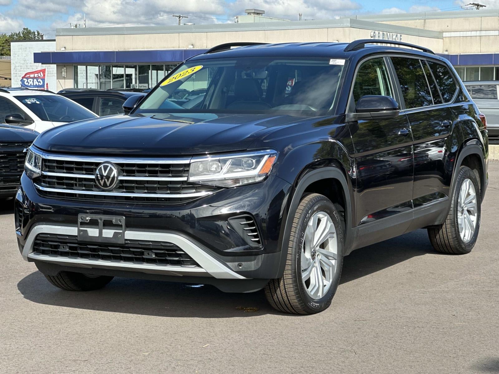 2023 Volkswagen Atlas 3.6L V6 SE w/Technology