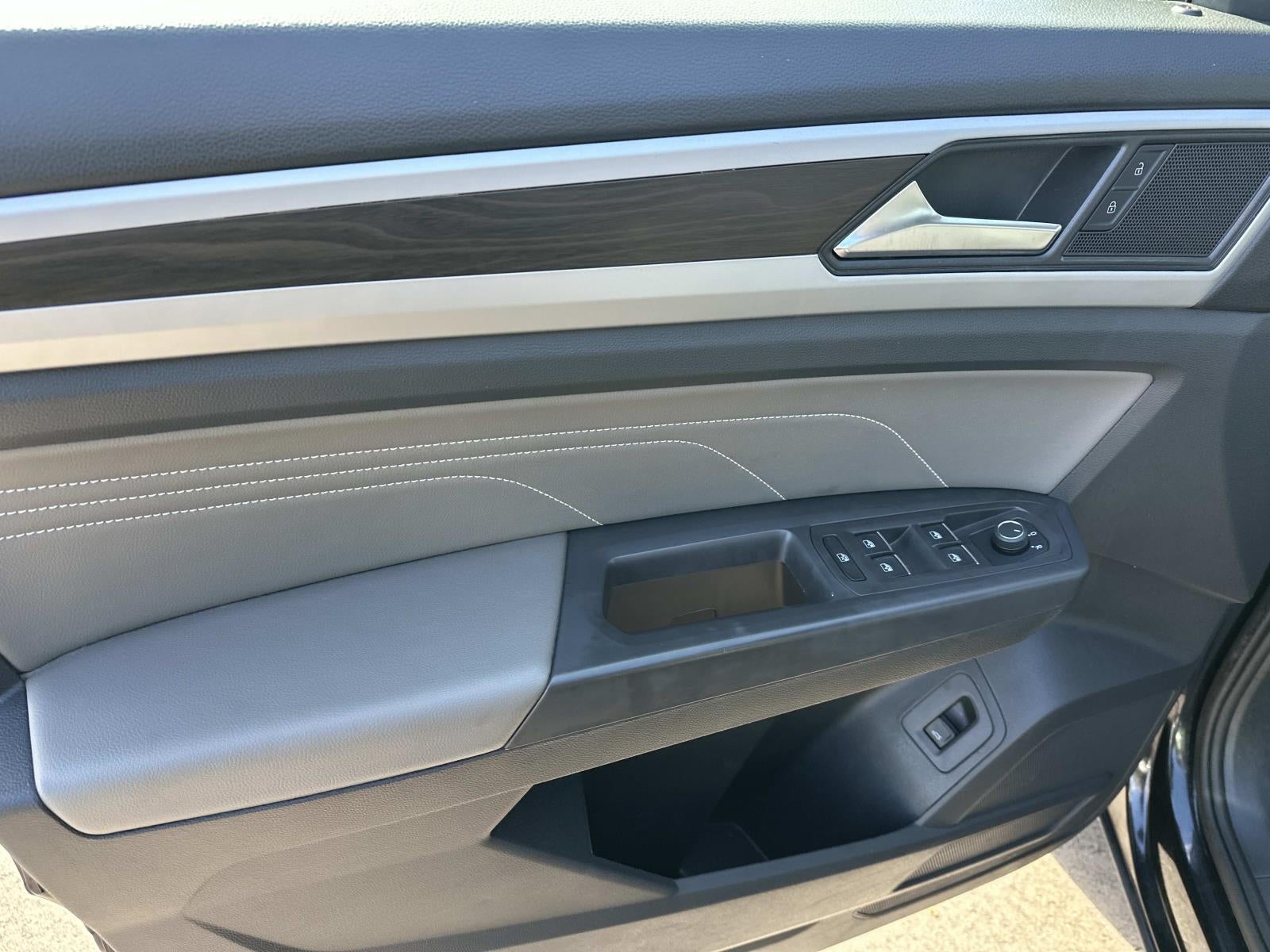 2023 Volkswagen Atlas 3.6L V6 SE w/Technology 4MOTION