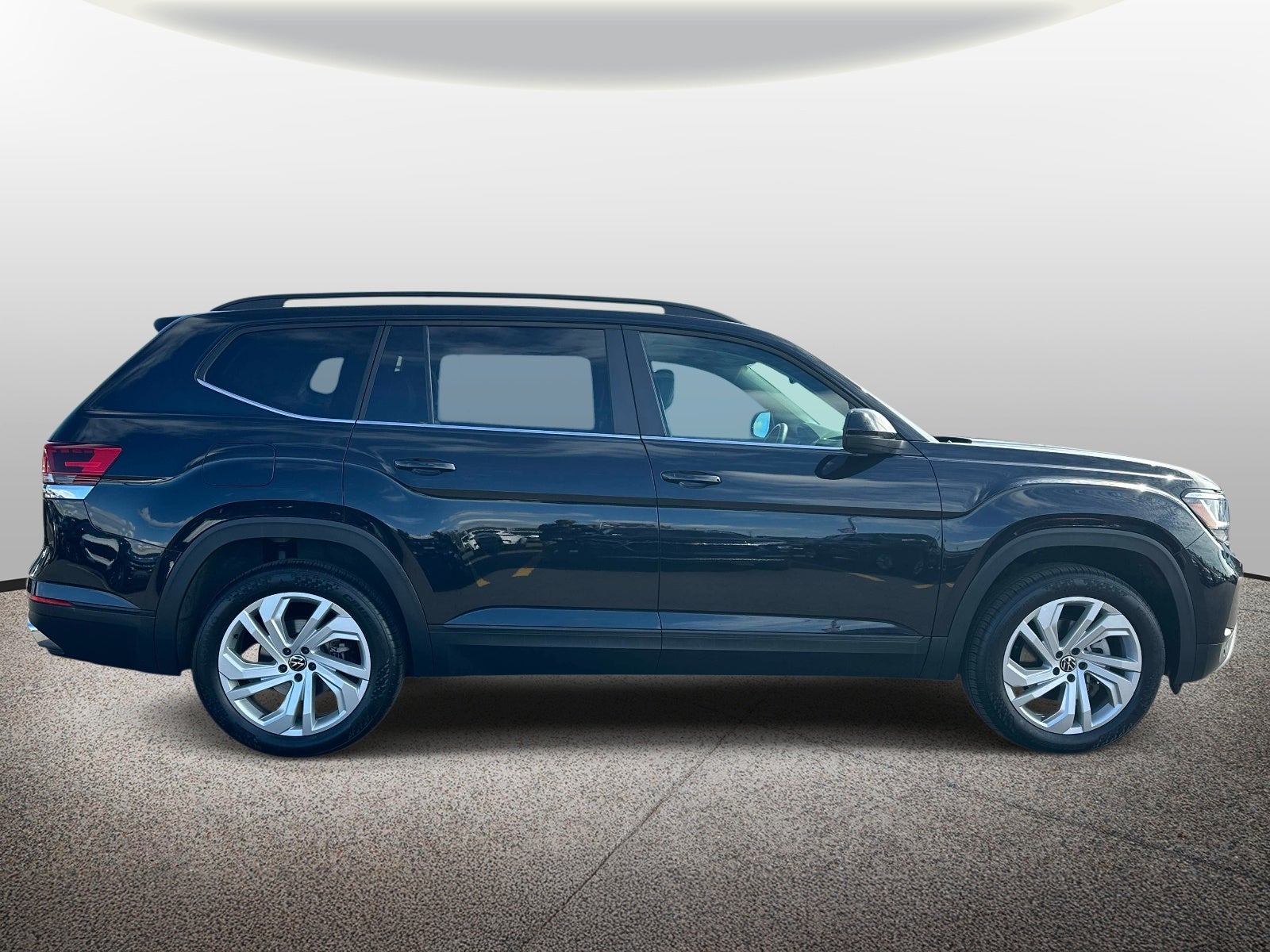 2023 Volkswagen Atlas 3.6L V6 SE w/Technology 4MOTION