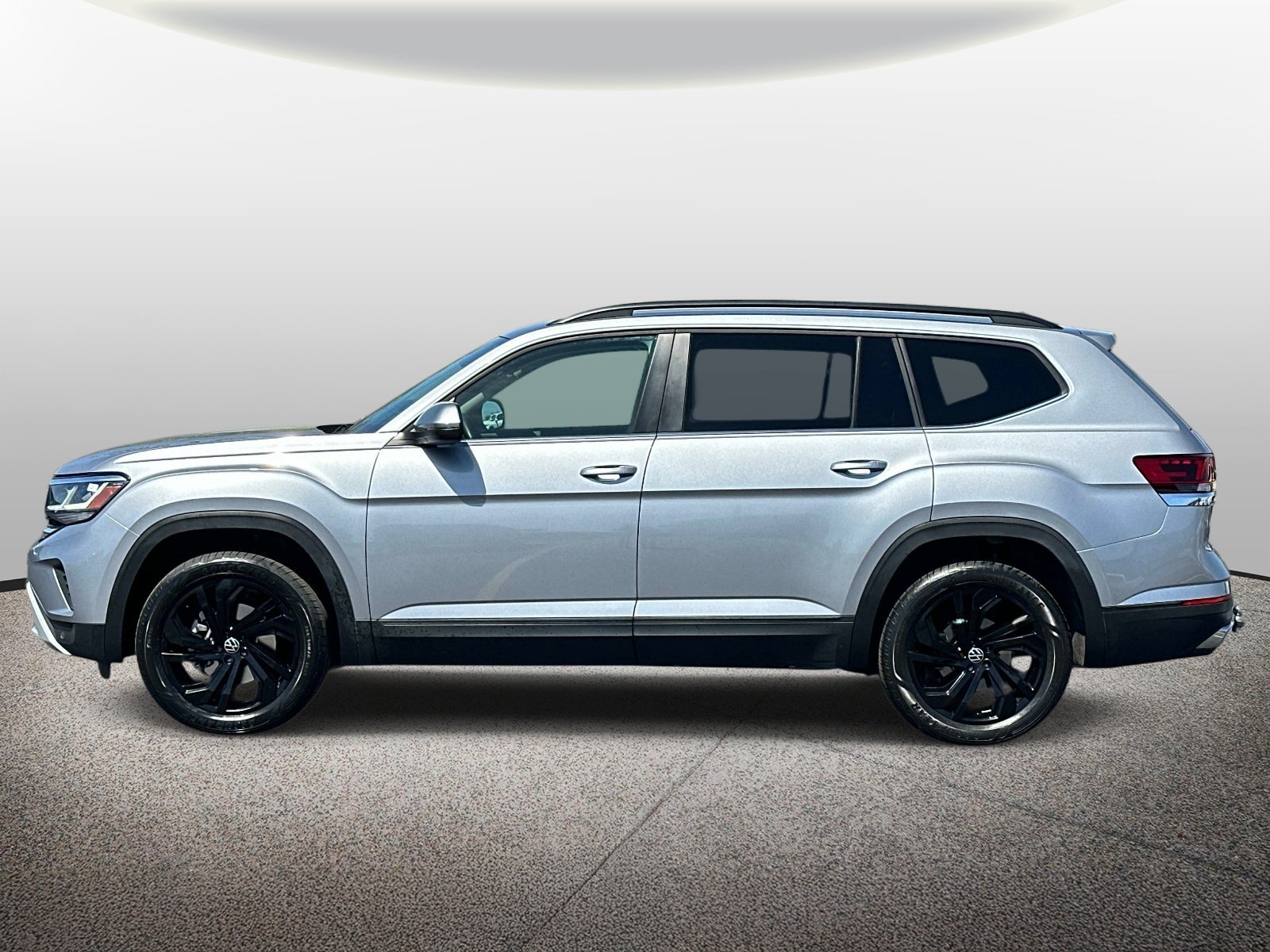2023 Volkswagen Atlas 3.6L V6 SE w/Technology 4MOTION