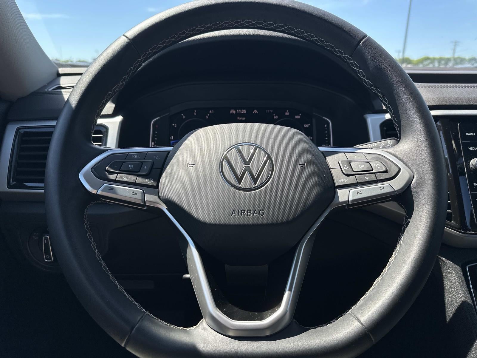 2023 Volkswagen Atlas 3.6L V6 SE w/Technology 4MOTION