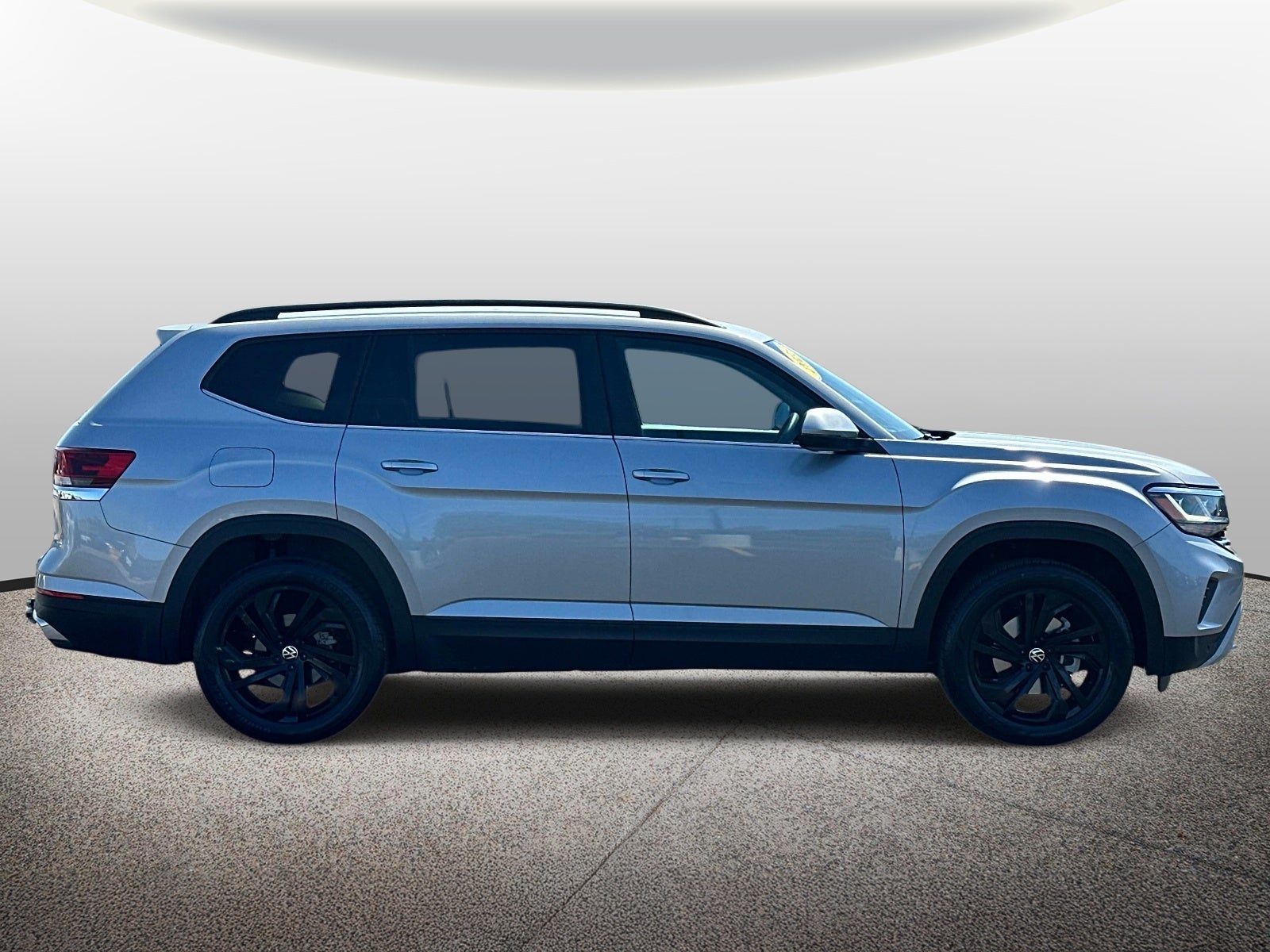 2023 Volkswagen Atlas 3.6L V6 SE w/Technology 4MOTION