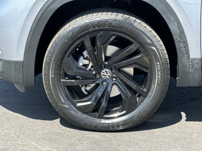2023 Volkswagen Atlas 3.6L V6 SE w/Technology 4MOTION