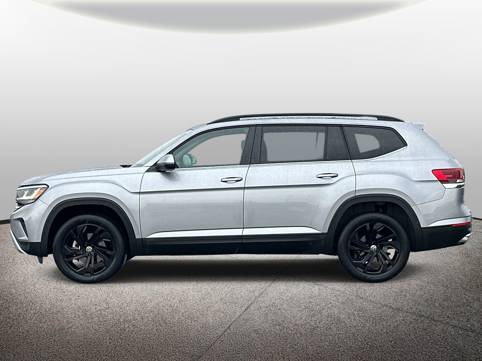 2023 Volkswagen Atlas 3.6L V6 SE w/Technology 4MOTION