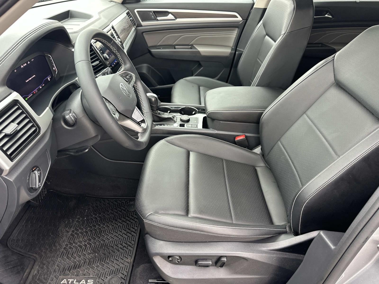 2023 Volkswagen Atlas 3.6L V6 SE w/Technology 4MOTION