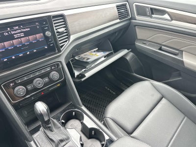 2023 Volkswagen Atlas 3.6L V6 SE w/Technology 4MOTION