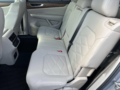 2025 Volkswagen Atlas 2.0T SE w/Technology 4MOTION