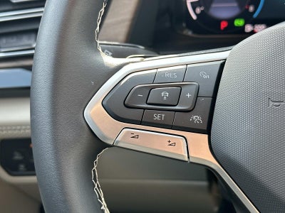 2025 Volkswagen Atlas 2.0T SE w/Technology 4MOTION