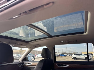2026 Volkswagen Atlas 2.0T SE w/Technology FWD