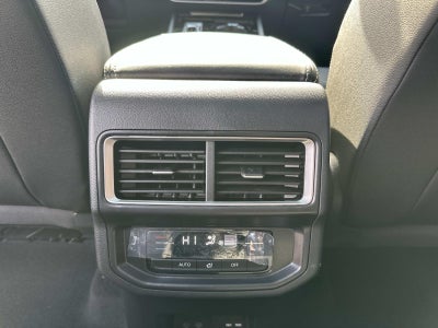 2026 Volkswagen Atlas 2.0T SE w/Technology FWD