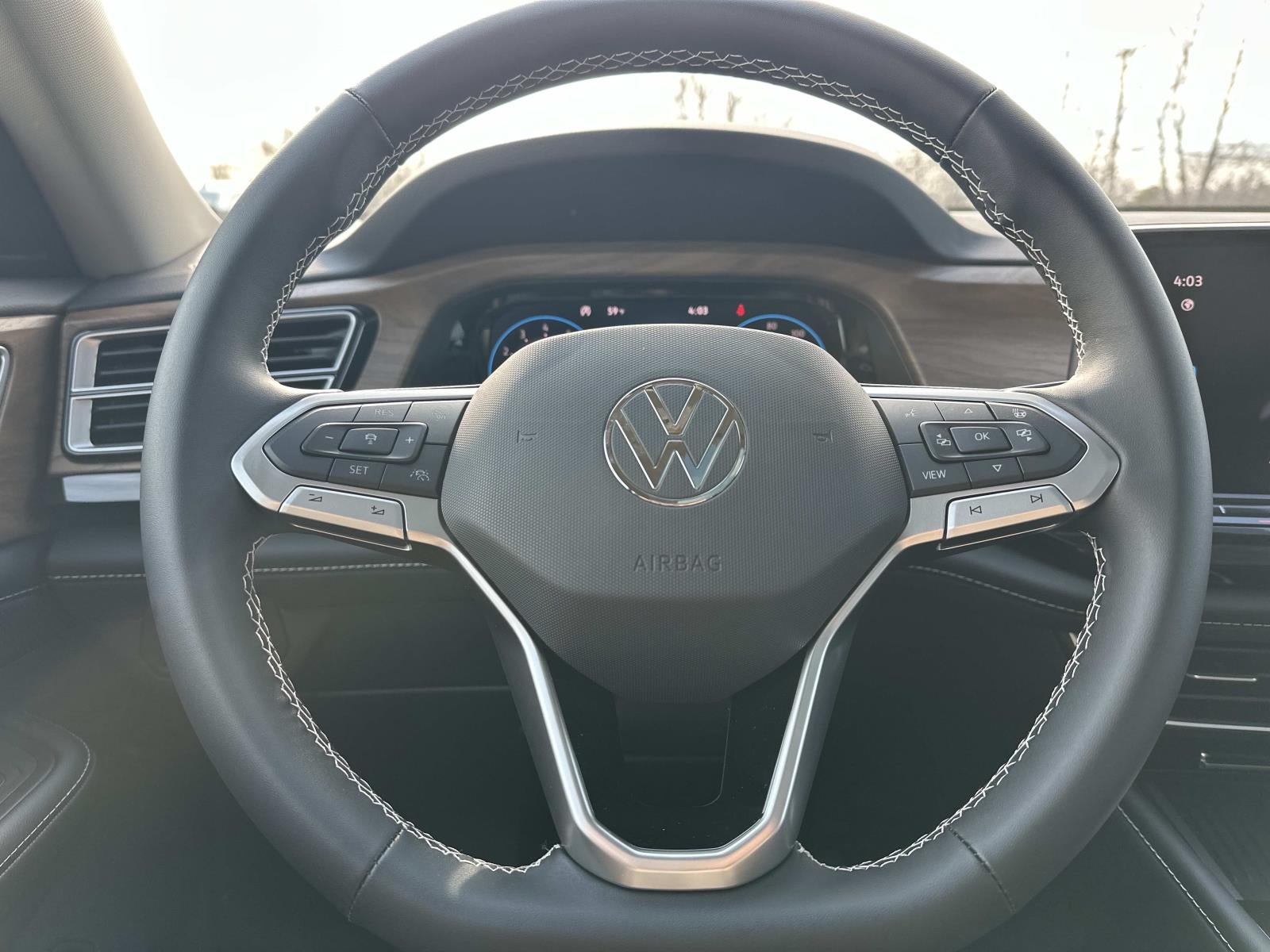 2026 Volkswagen Atlas 2.0T SE w/Technology FWD