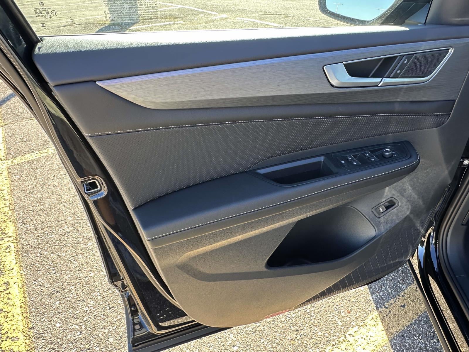 2026 Volkswagen Atlas Cross Sport 2.0T SE w/Technology 4MOTION